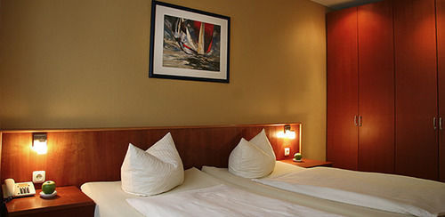 Hotel Verdi Rostock Exterior photo